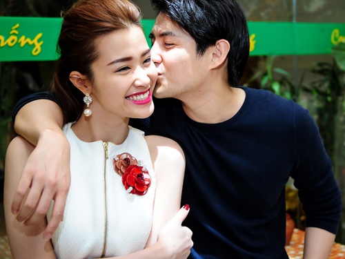 Ong Cao Thang hon Dong Nhi chon dong nguoi hinh anh