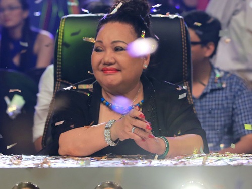 NSND Ngoc Giau met moi vi bi cong kich sau Cuoi xuyen Viet hinh anh