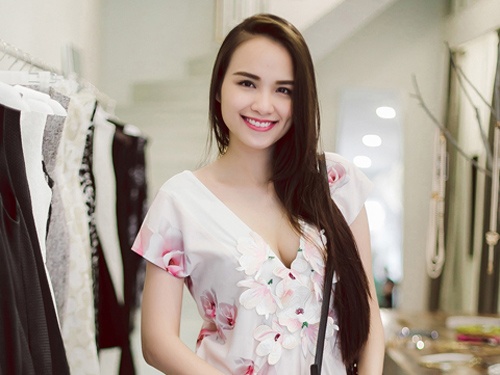 Diem Huong: ‘Lay chong moi, toi phai o nha thue, di xe may’ hinh anh