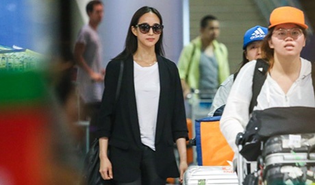 Truong Quan Ninh, Tiet Khai Ky rang ro o san bay Tan Son Nhat hinh anh