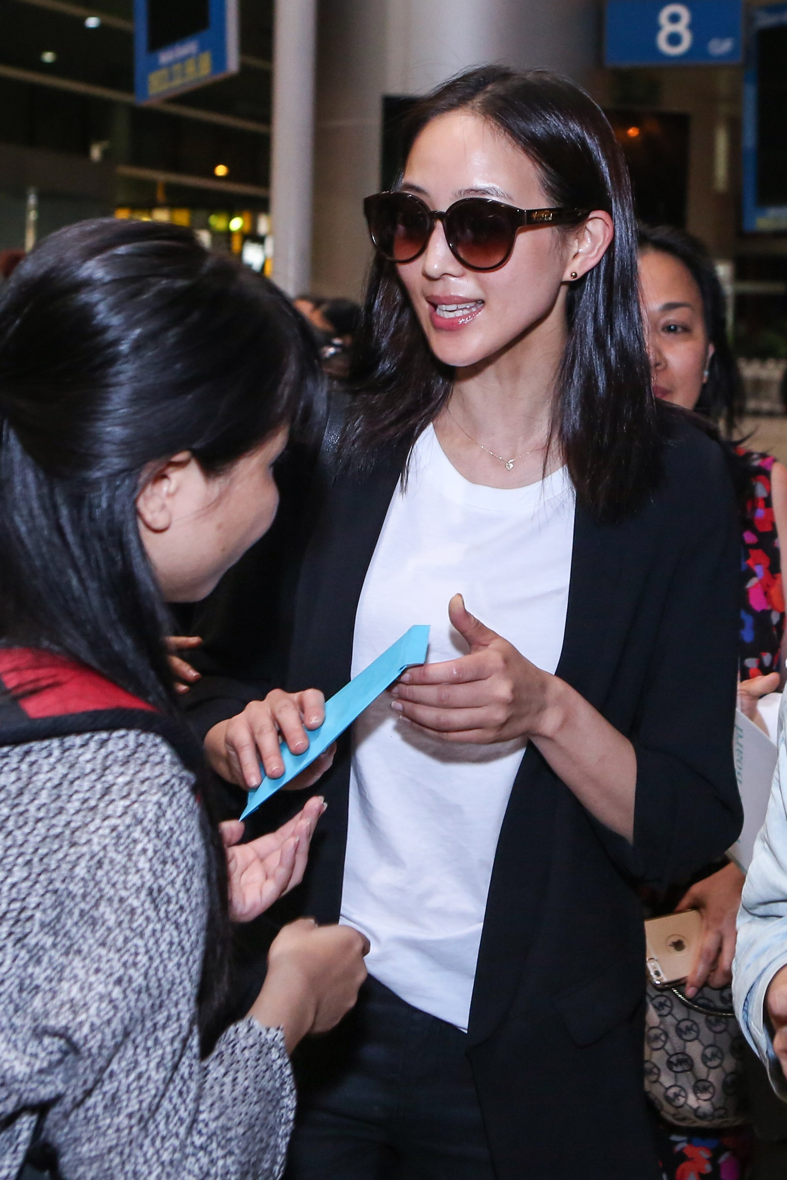 Trương Quân Ninh đến Việt Nam ảnh 9 Truong Quan Ninh den Viet Nam anh 9