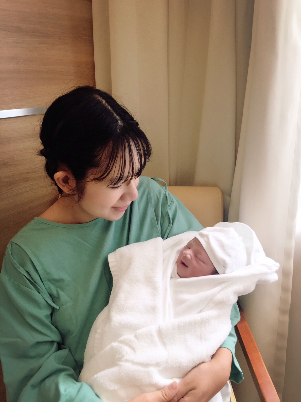 Ba xa Ly Hai sinh con trai thu 4 anh 2