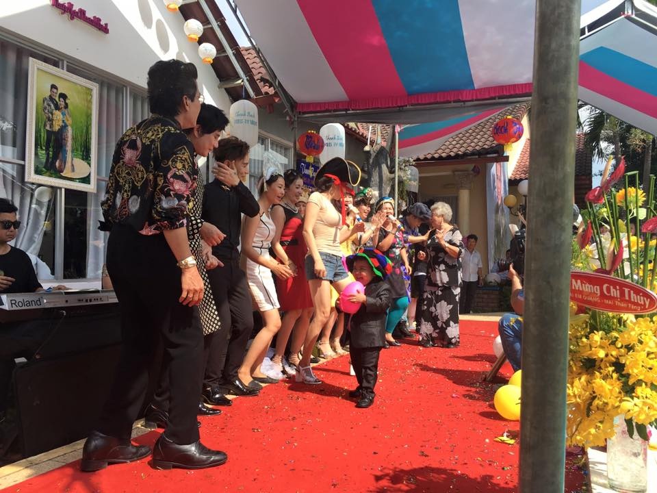 Ku Tin hát đám cưới Thanh Bạch ảnh 4 Ku Tin hat dam cuoi Thanh Bach anh 4