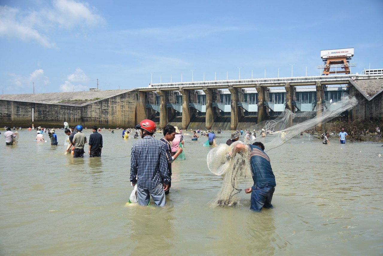 Ho Tri An ngung xa tran anh 1