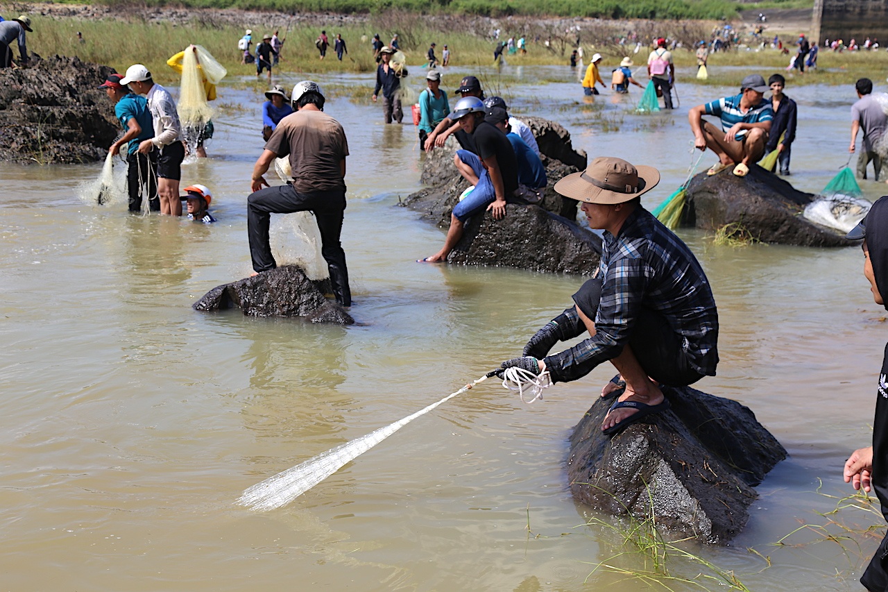 Ho Tri An ngung xa tran anh 3