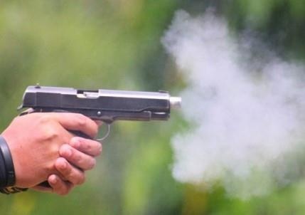 Ban chet nguoi, tai xe cua nguyen Giam doc Cong an Dong Nai bi truy to hinh anh