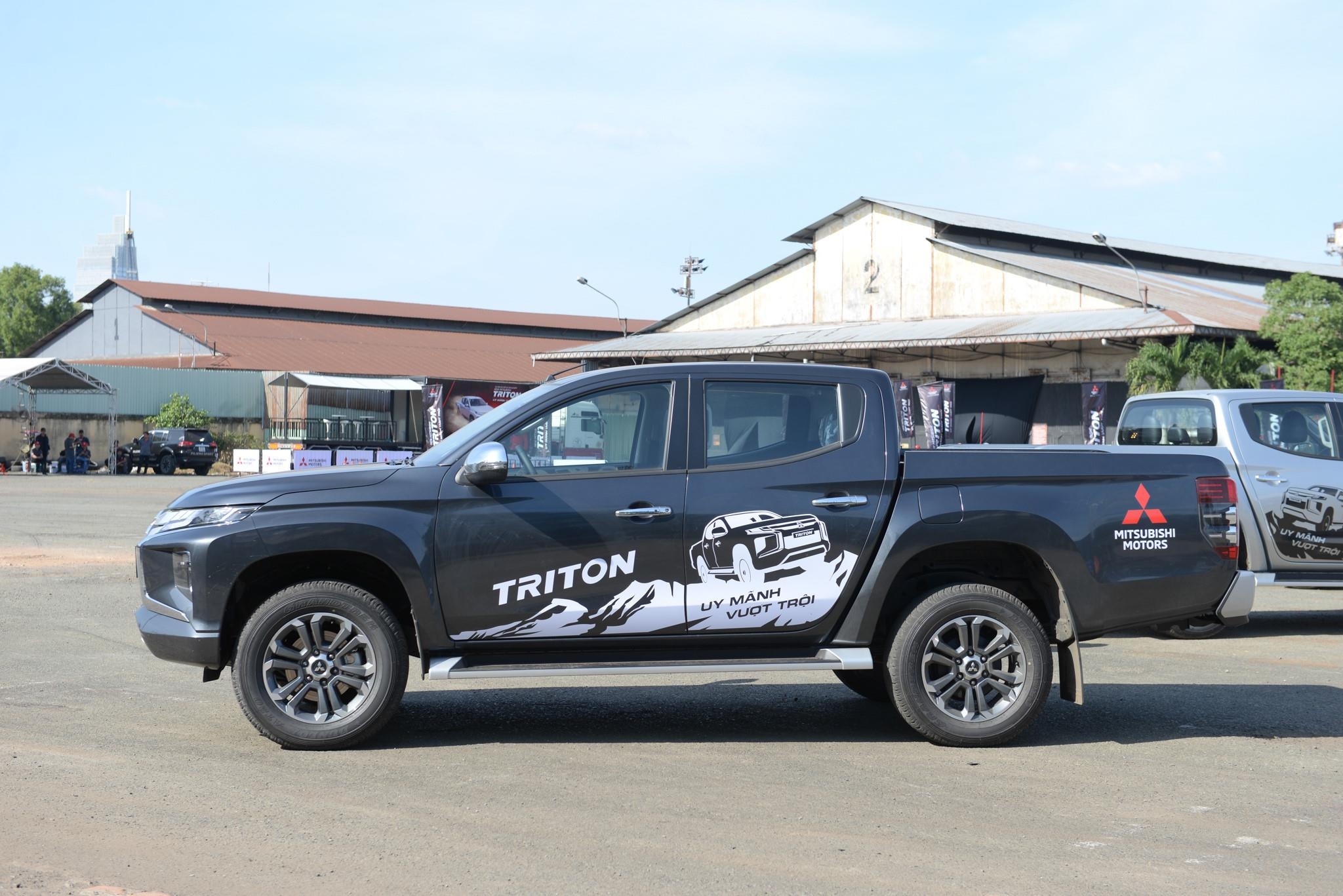 mitsubishi,  triton,  ford,  ranger anh 7