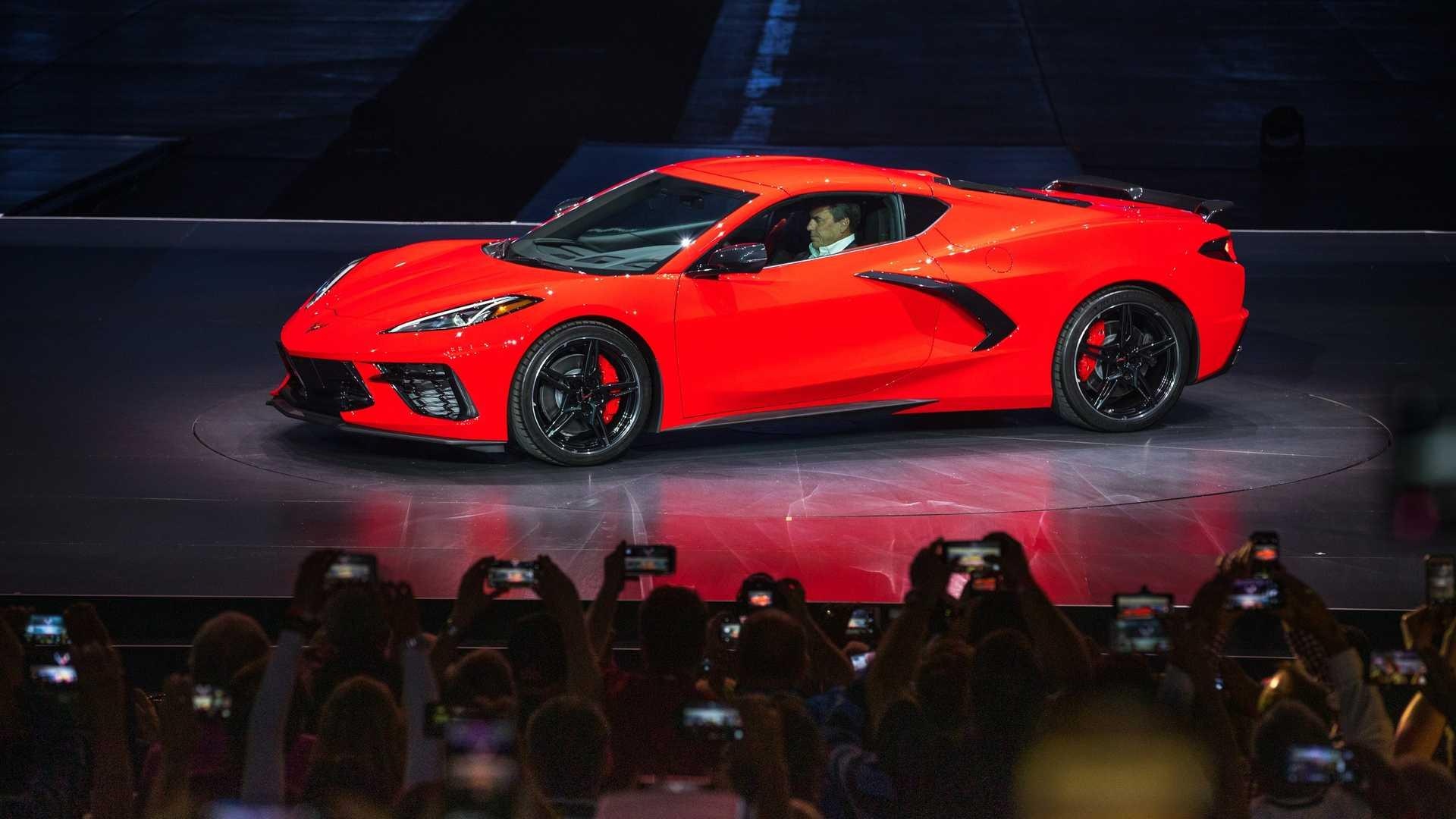 corvette c8 gia re anh 2