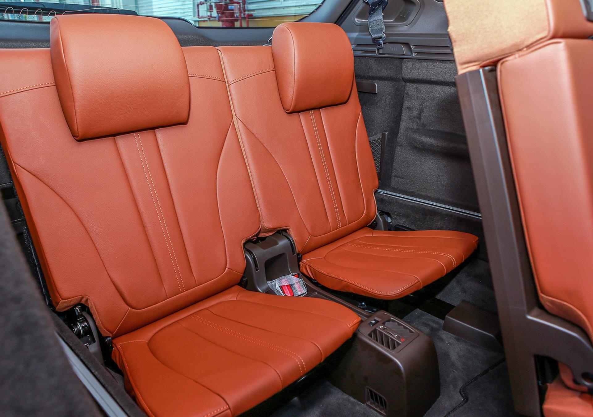 Lux SA2.0SUV 7 chỗ, Peugeot 5008 ảnh 13 Lux SA2.0SUV 7 cho, Peugeot 5008 anh 13