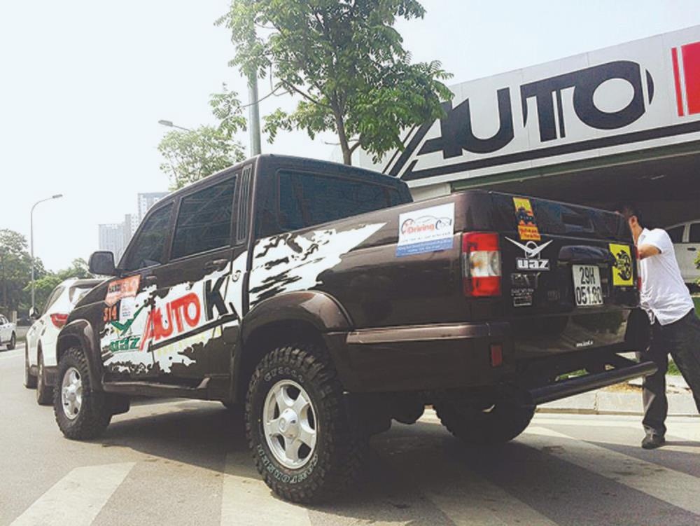 xe oto Nga,  so phan lan dan,  xe Nga khong ban duoc,  khach hang khong ua chuong xe Nga anh 1