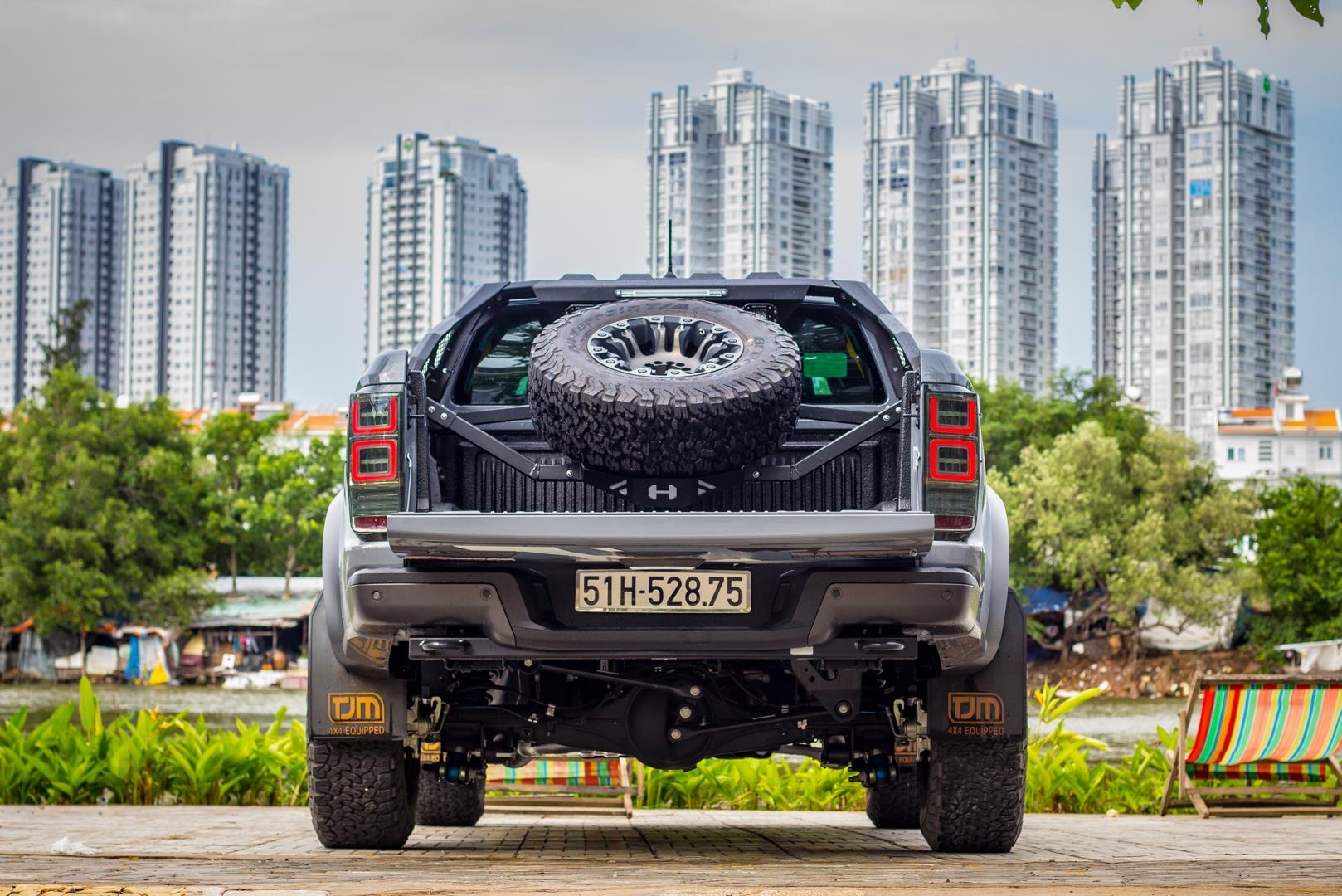 ban tai ford raptor do khung anh 9