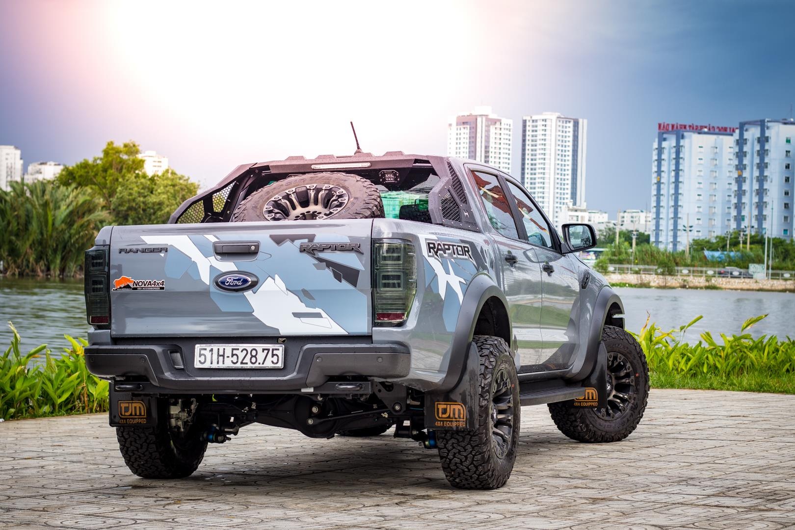 ban tai ford raptor do khung anh 11