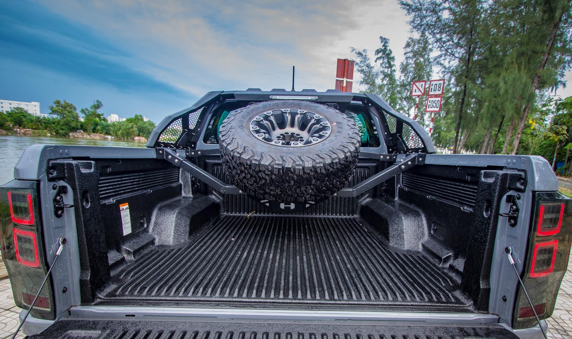 ban tai ford raptor do khung anh 8