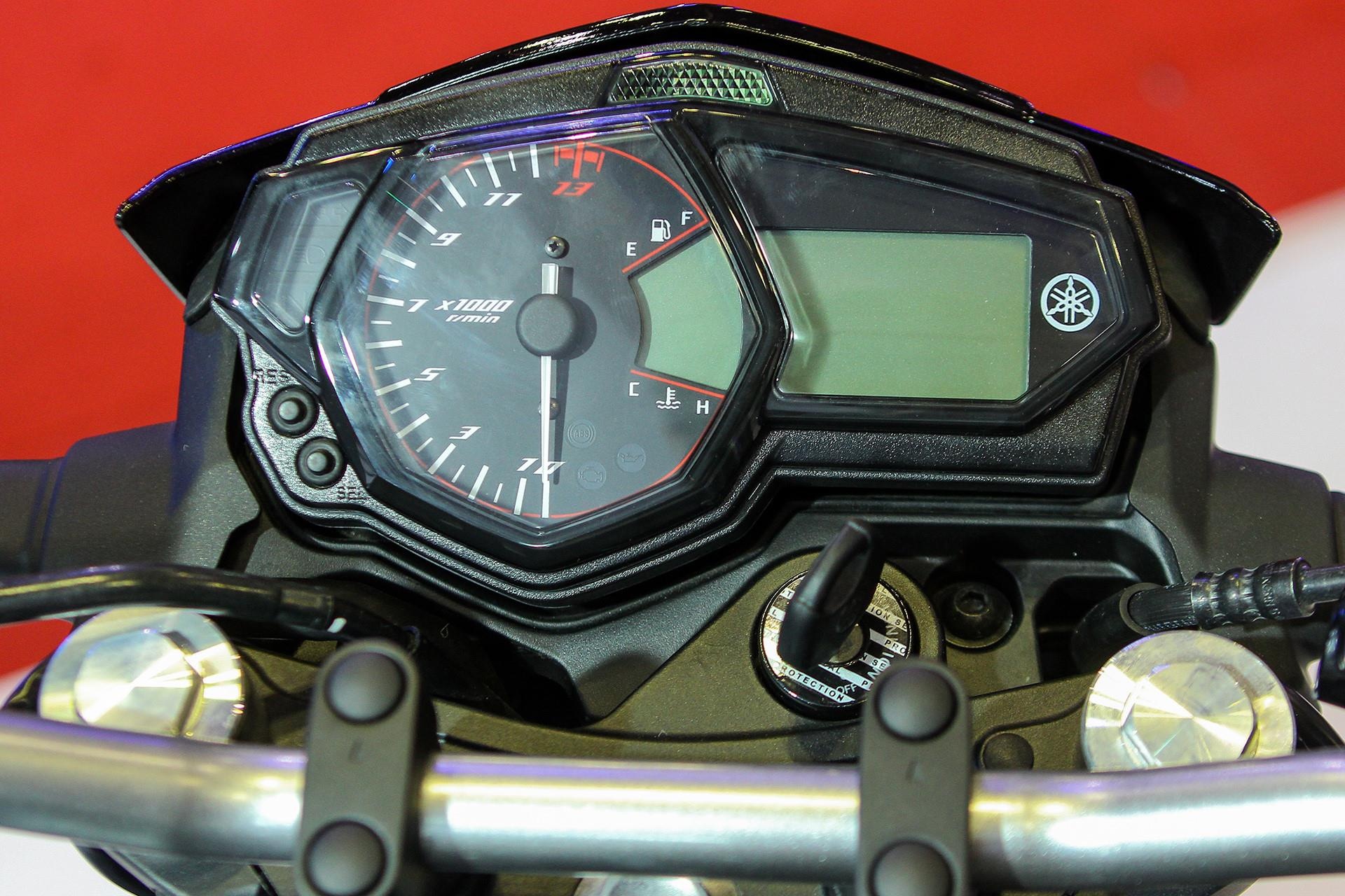 naked bike 300 cc chọn xe nào ảnh 8 naked bike 300 cc chon xe nao anh 8