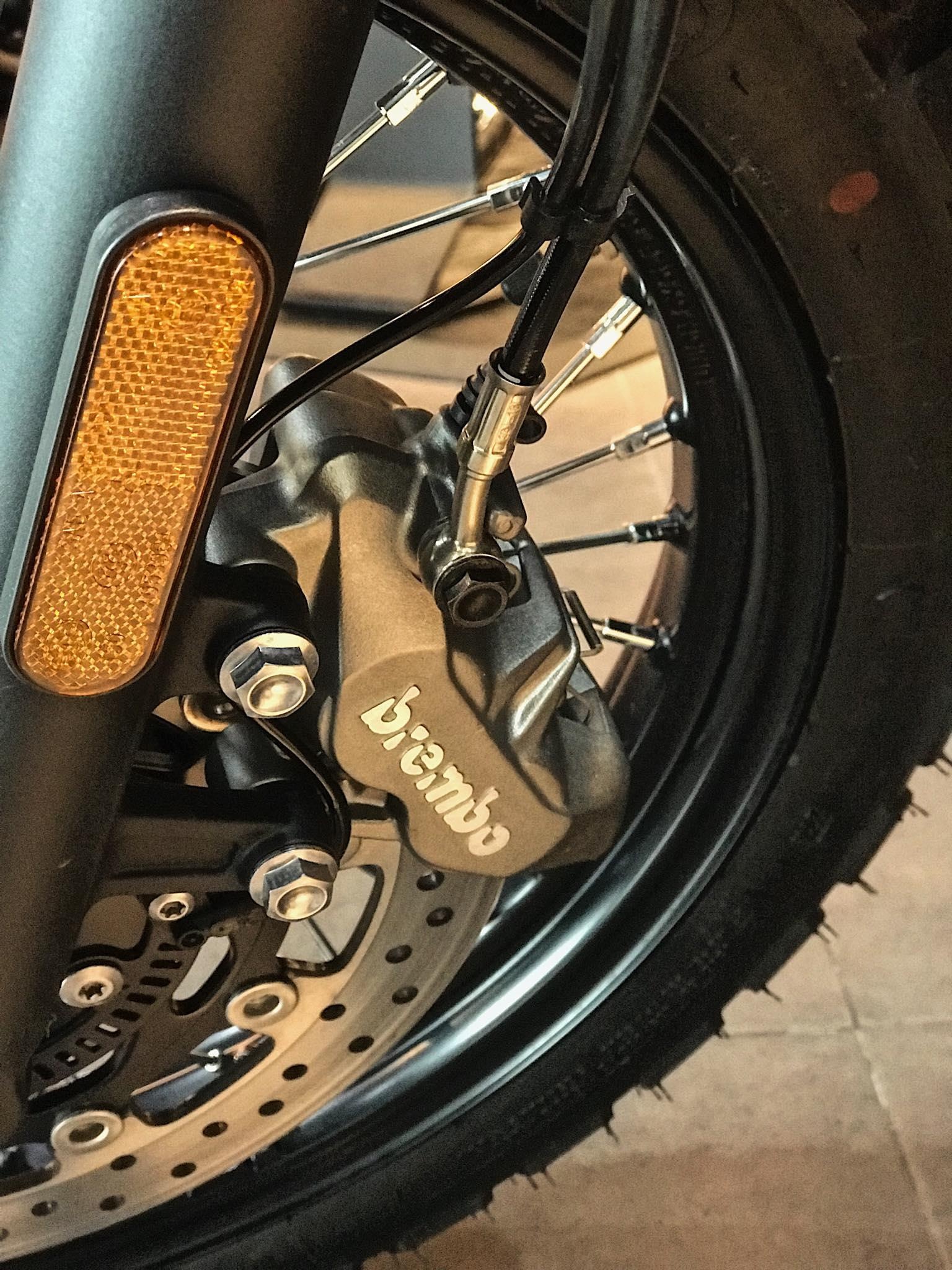 chi tiet triumph street scrambler 2019 anh 5