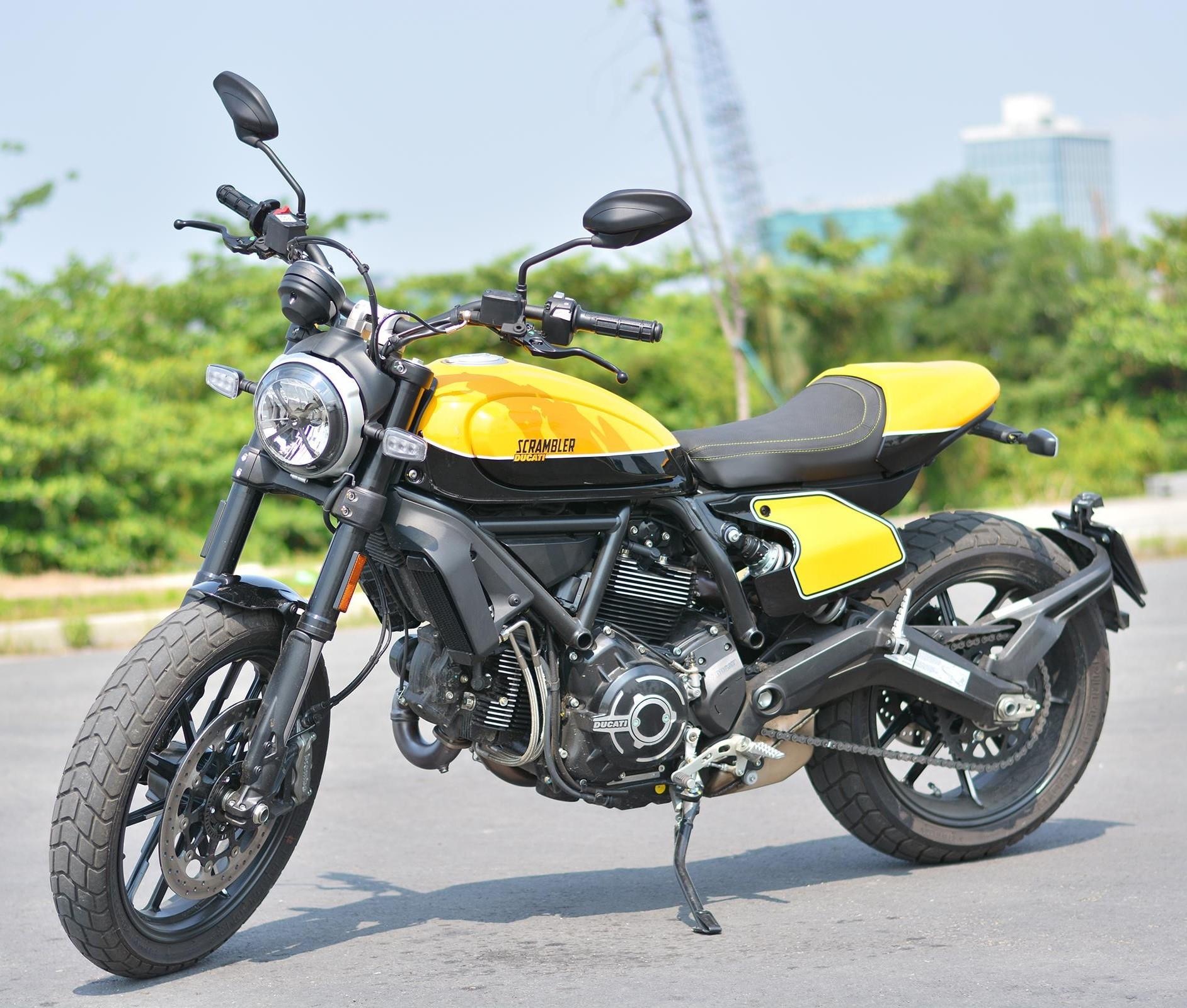 so sánh ducati scrambler full throttle và triumph street scrambler ảnh 6 so sanh ducati scrambler full throttle va triumph street scrambler anh 6