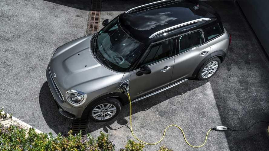 Mini Cooper S E Countryman All4 2020 chay dien anh 2