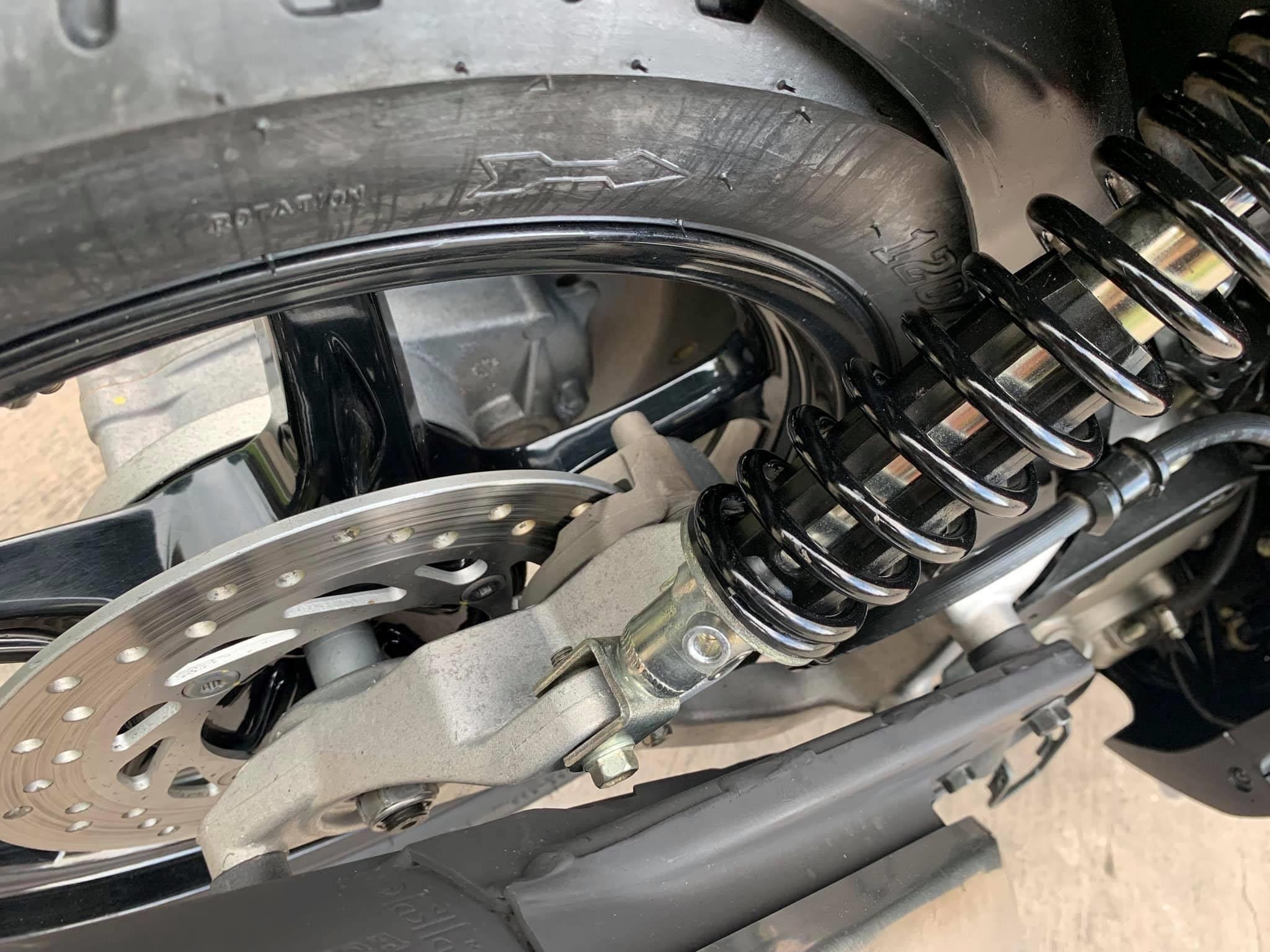 SH nhap chay 8 nam dat gap doi xe moi anh 12