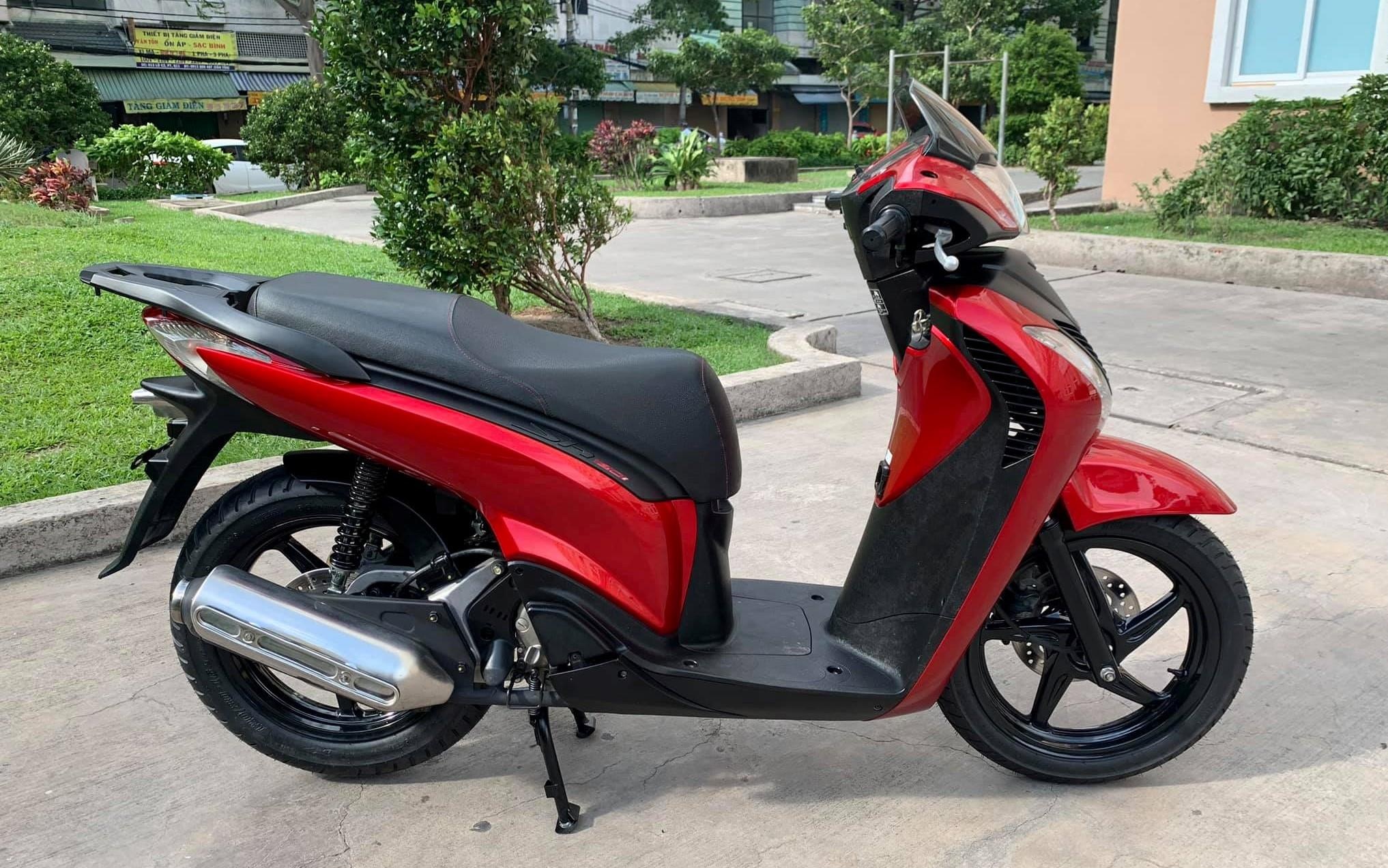 SH nhap chay 8 nam dat gap doi xe moi anh 17