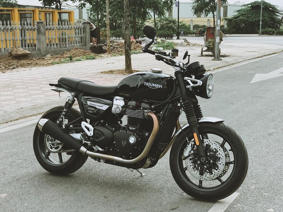 triumph speed twin moto chay pho anh 1