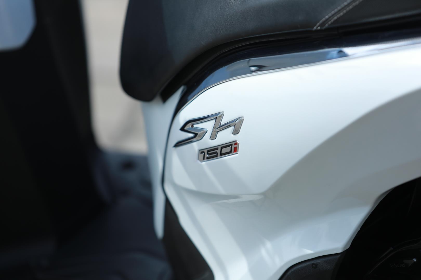 SH do vo SH 300i anh 9