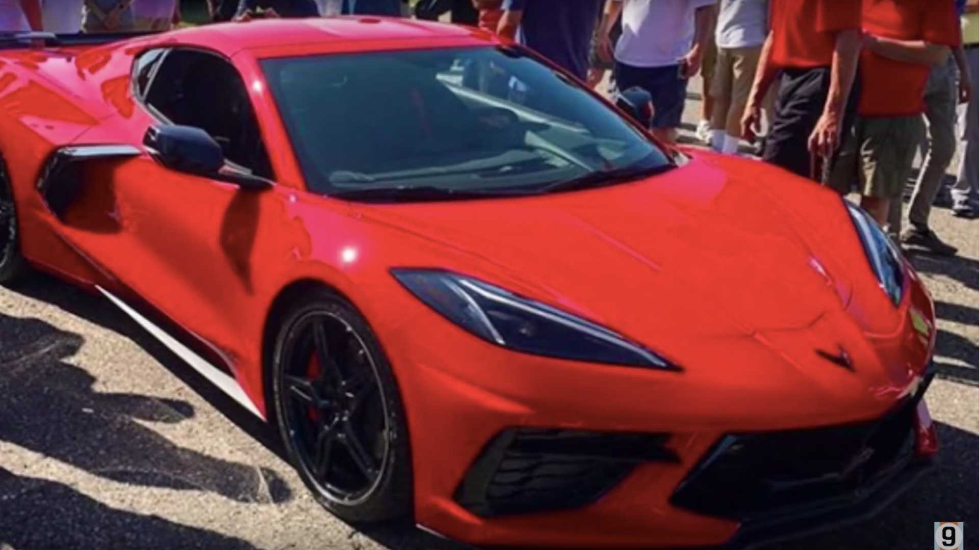 muc gia cua corvette c8 thuc su la mot mon hoi anh 2