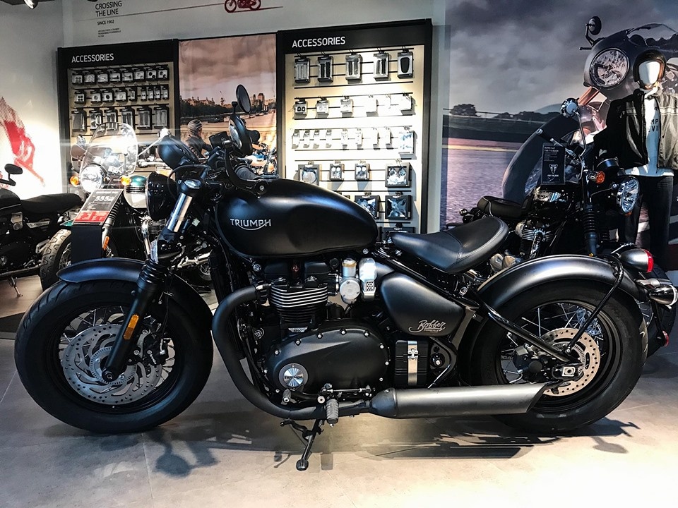 triumph bobber anh 7