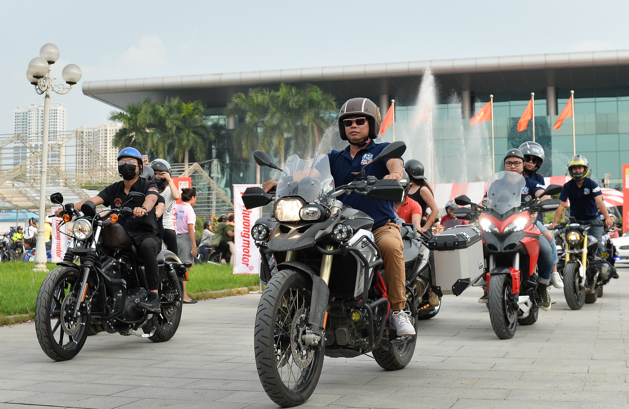 dàn xe khủng tụ họp tại hà nội ảnh 19 dan xe khung tu hop tai ha noi anh 19