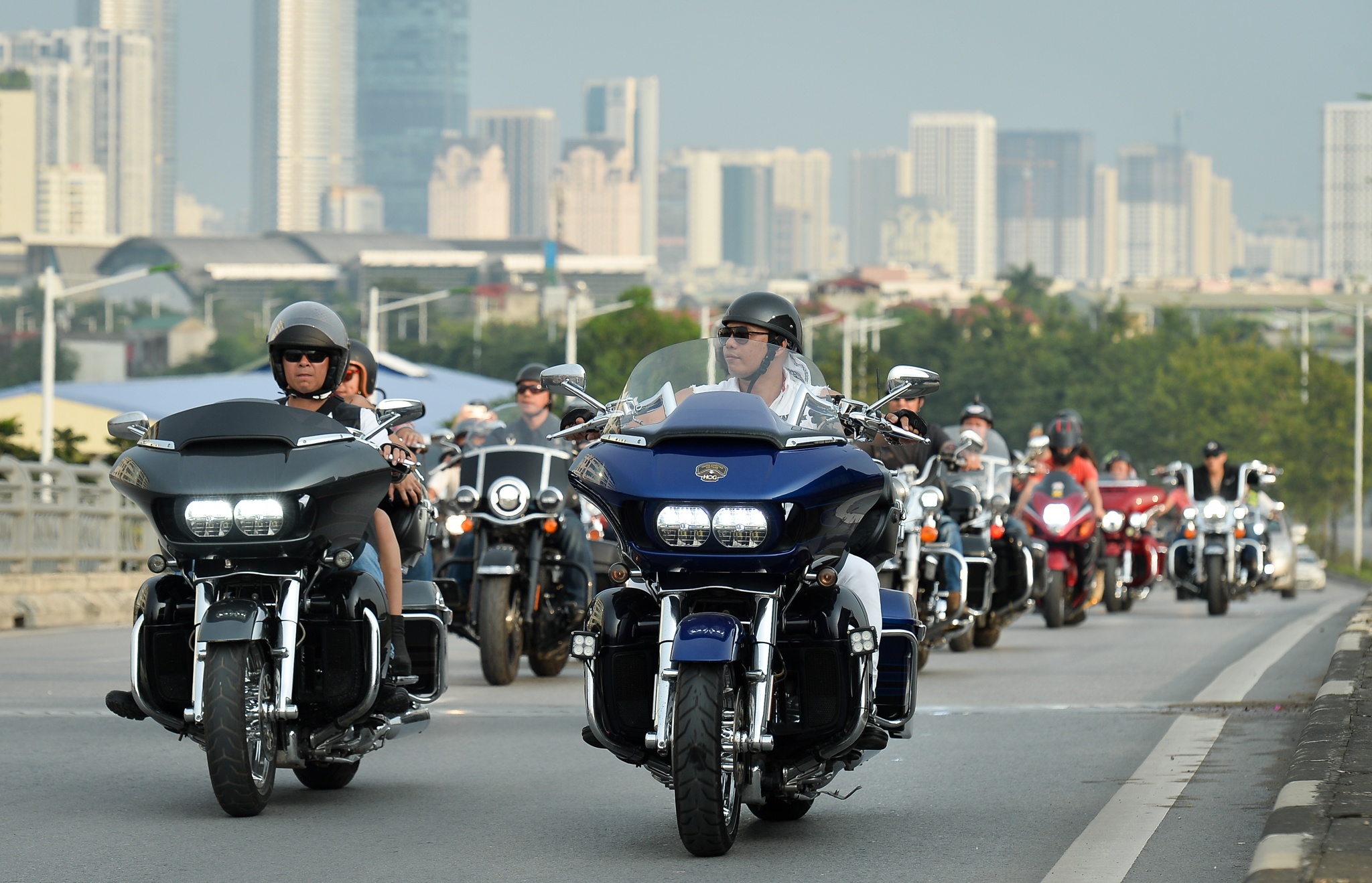 dàn xe khủng tụ họp tại hà nội ảnh 1 dan xe khung tu hop tai ha noi anh 1