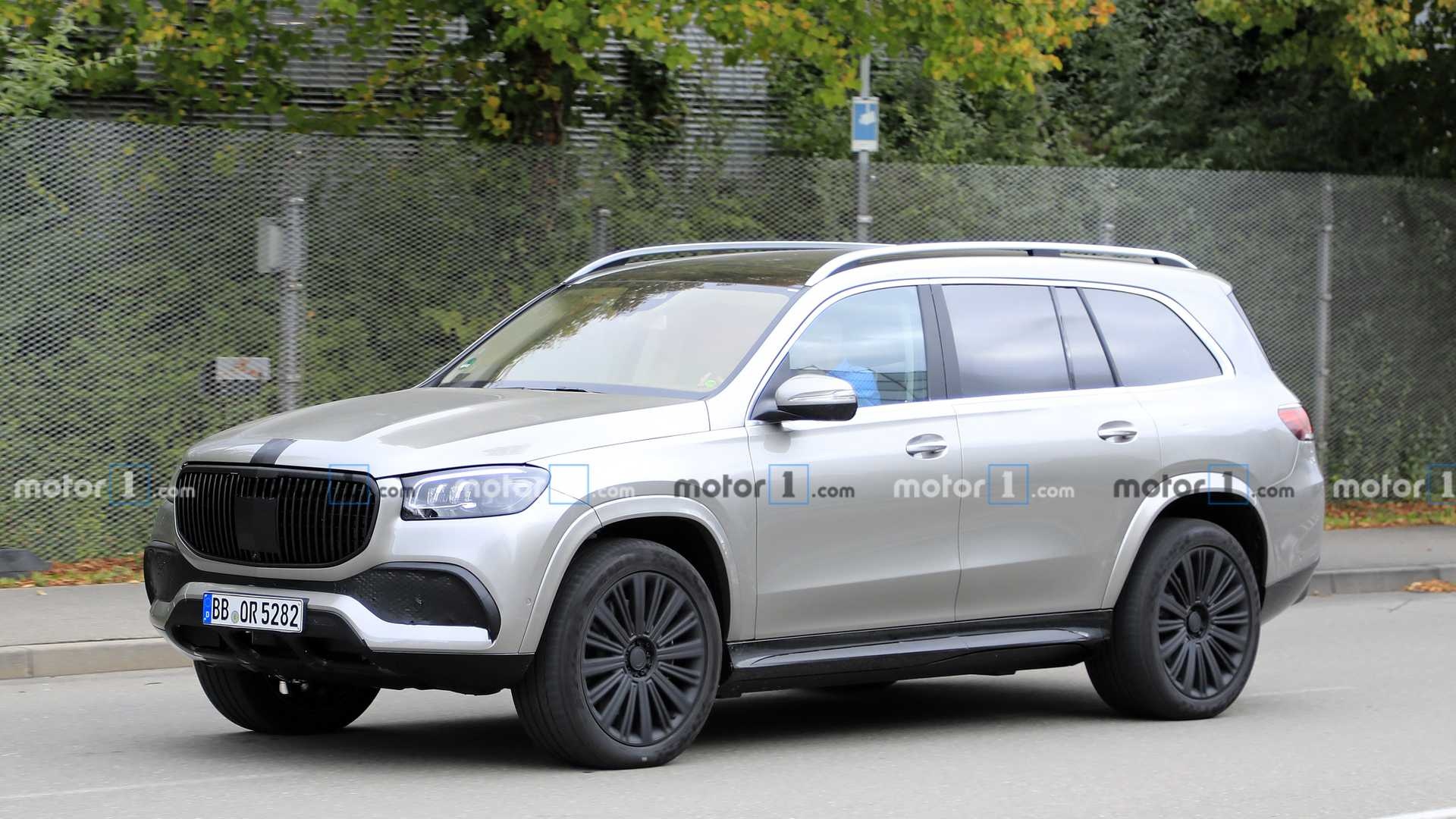 Mercedes-Maybach GLS lo dien anh 2