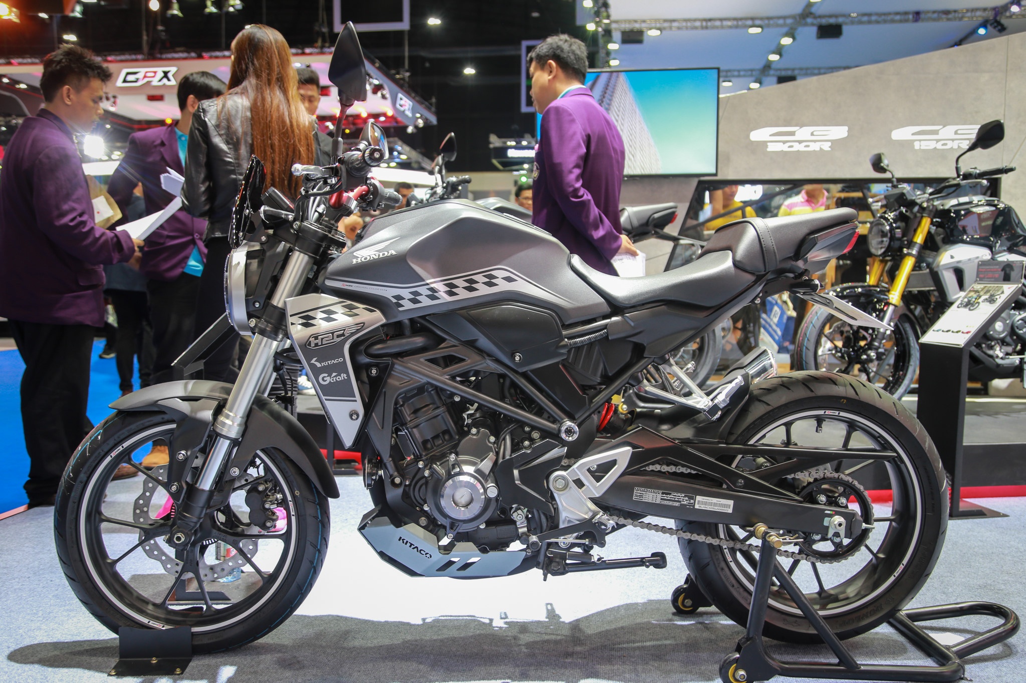 so sánh honda cb300r và yamaha mt-03 ảnh 15 so sanh honda cb300r va yamaha mt-03 anh 15