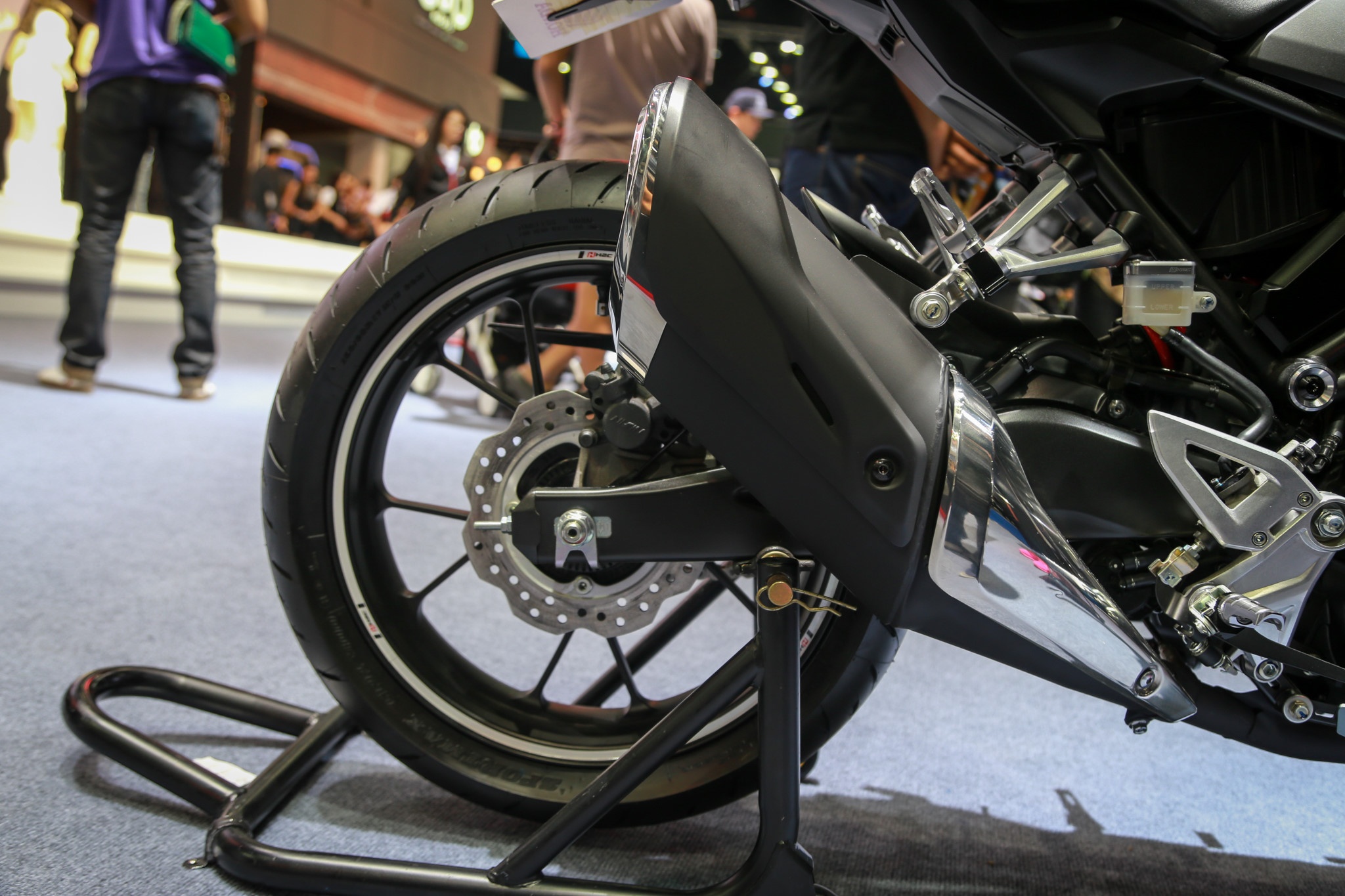 so sánh honda cb300r và yamaha mt-03 ảnh 6 so sanh honda cb300r va yamaha mt-03 anh 6