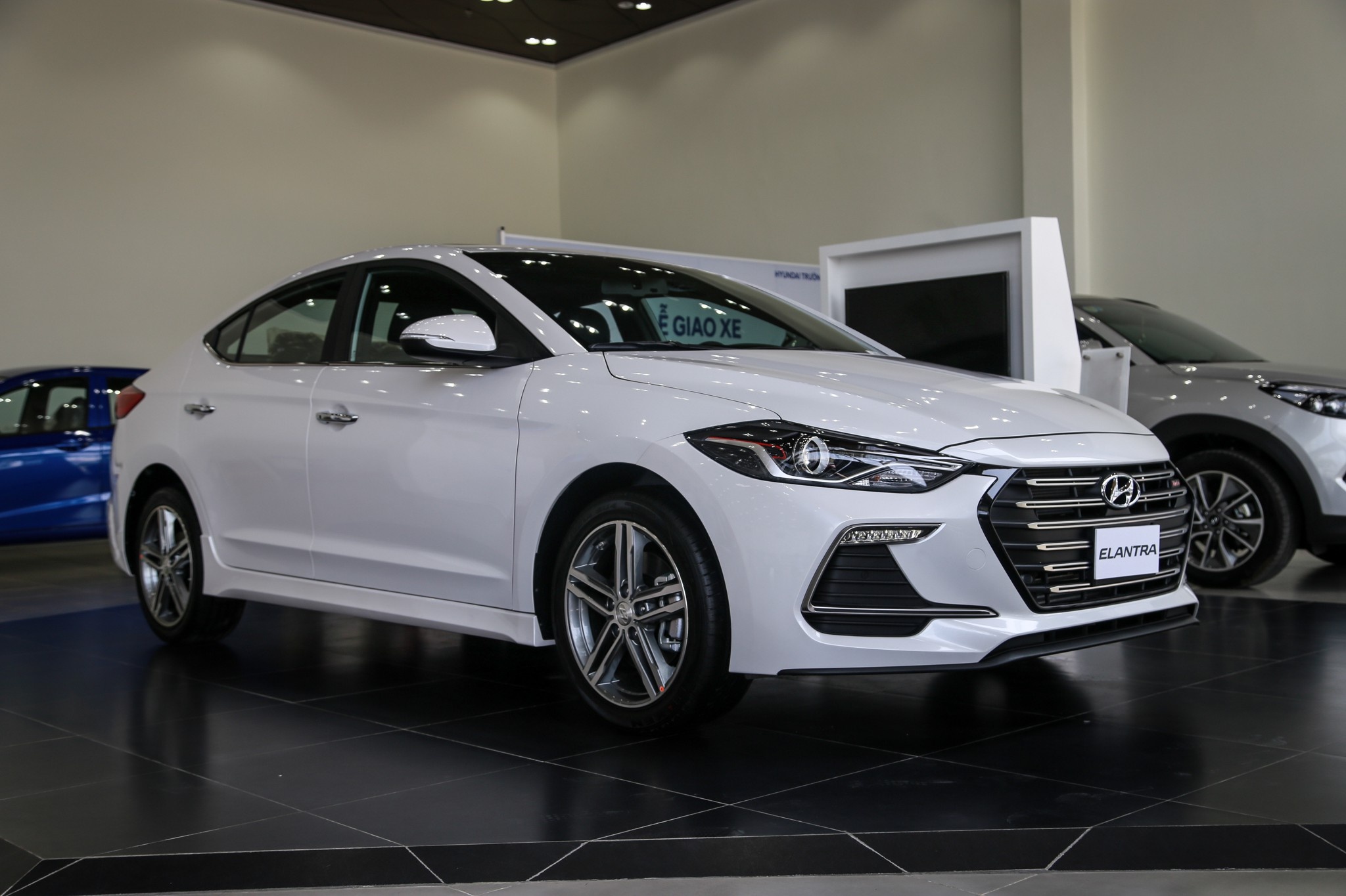 tam gia mazda 3 mua duoc xe gi anh 3