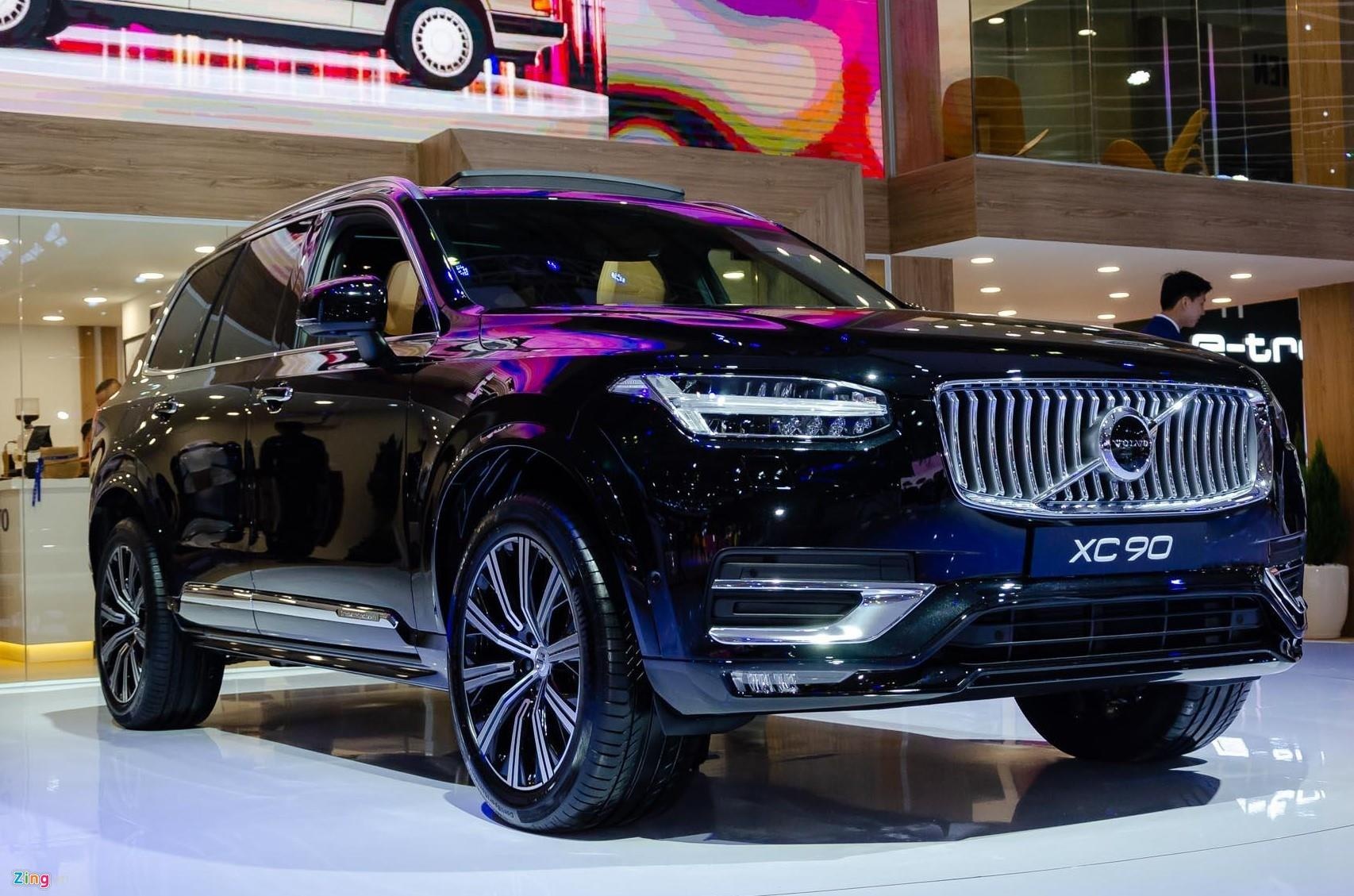 SUV hang sang tam gia 4 ty, chon Volvo XC90 hay Mercedes-Benz GLE? hinh anh