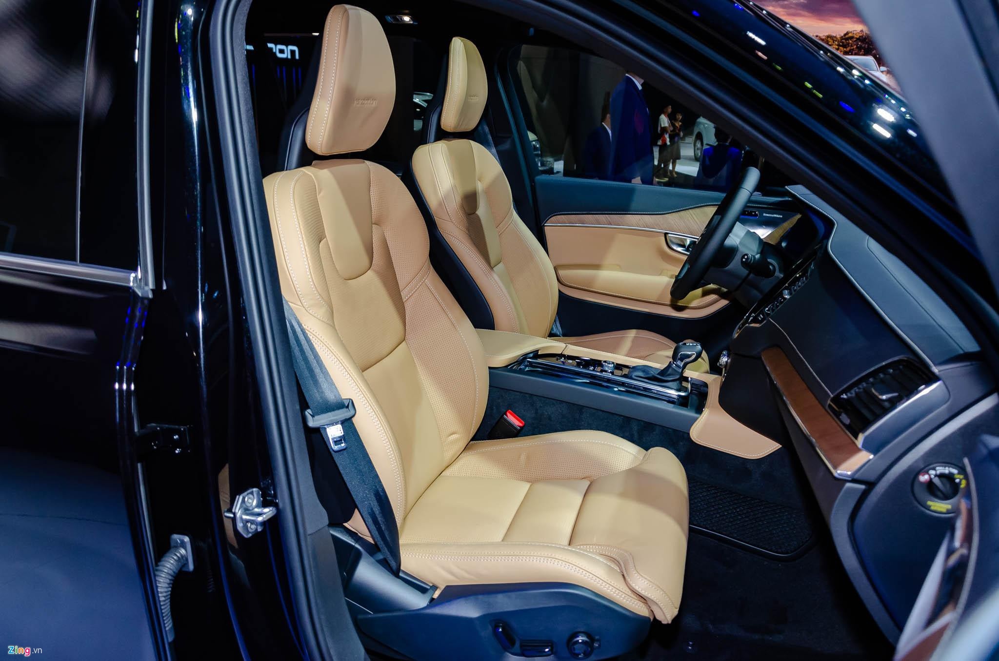 tầm giá 4 tỷ đồng chọn Volvo XC90 hay Mercedes-Benz GLE 450 4MATIC ảnh 10 tam gia 4 ty dong chon Volvo XC90 hay Mercedes-Benz GLE 450 4MATIC anh 10