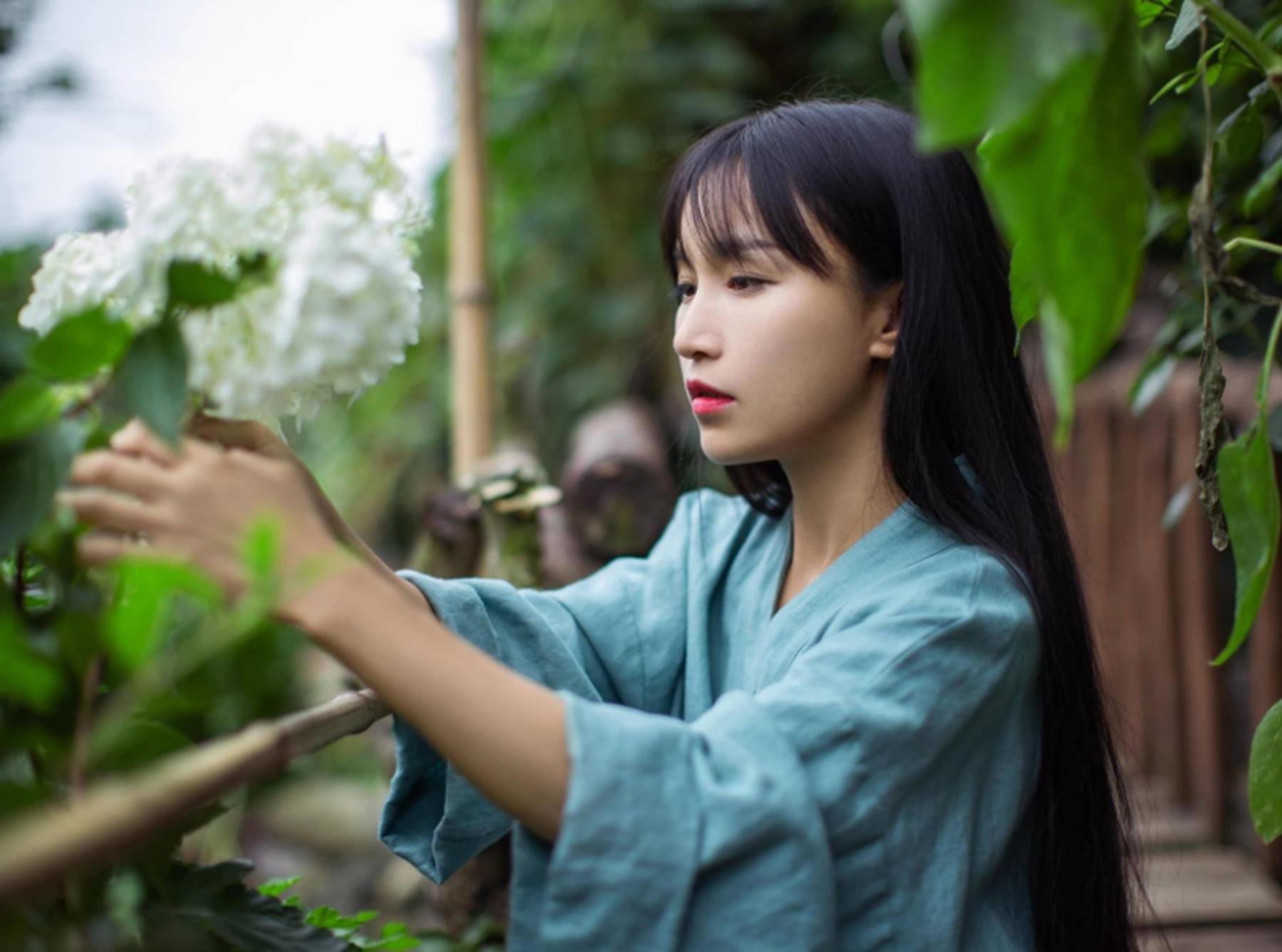 Cuoc song cua Ly Tu That sau khi dung dang video hinh anh