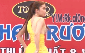 Thoi di hat cua Nha 'tieu tam' va su co lo hat nhep de doi hinh anh