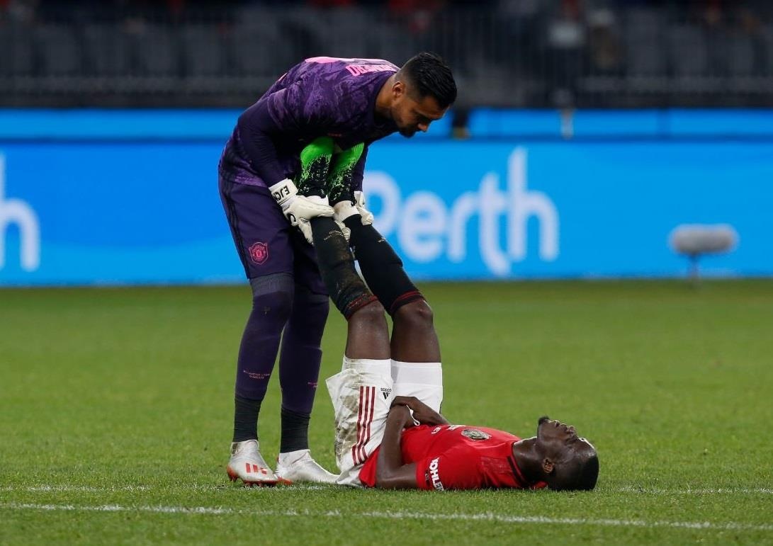 MU dau voi Tottenham anh 1