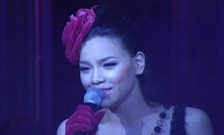 Tung bi che hat khong ra hoi, giong hien tai cua Ha Ho hay hay do? hinh anh