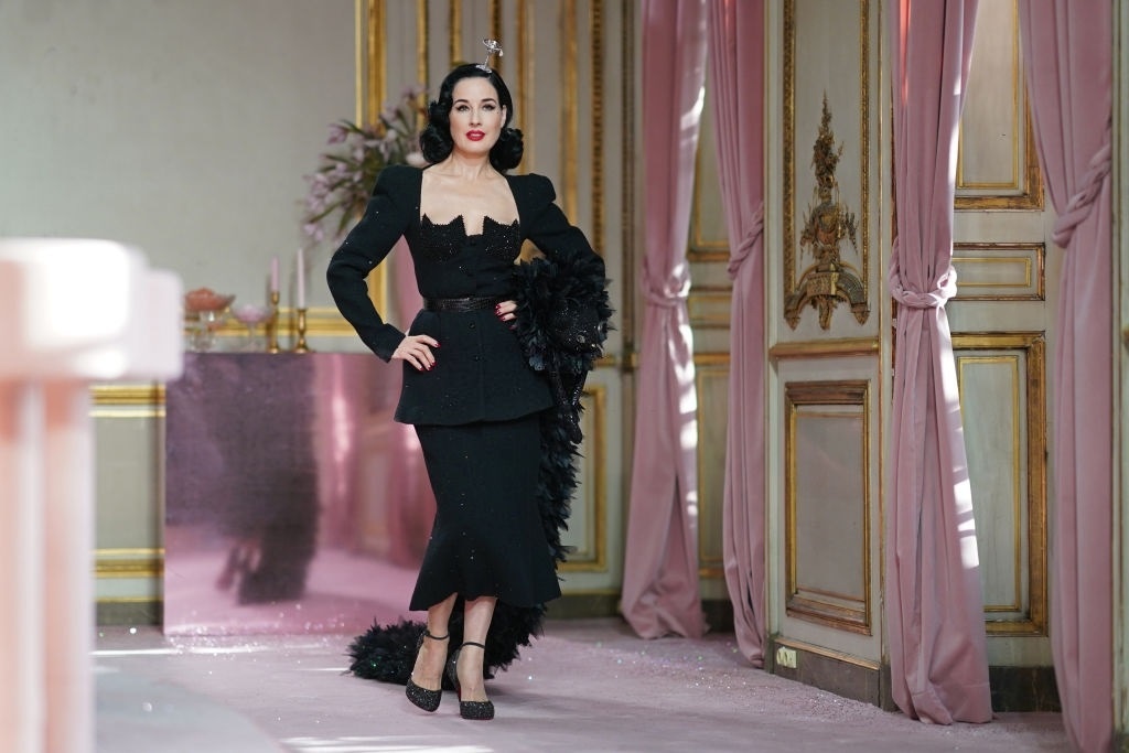 Dita Von Teese anh 1