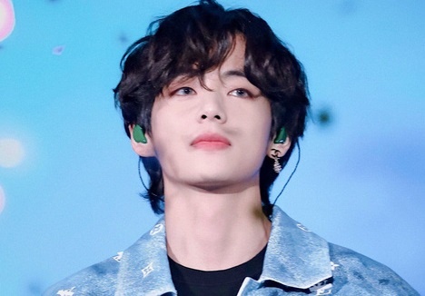 Tour dien quan trong cua BTS tiep tuc bi doi lich hinh anh