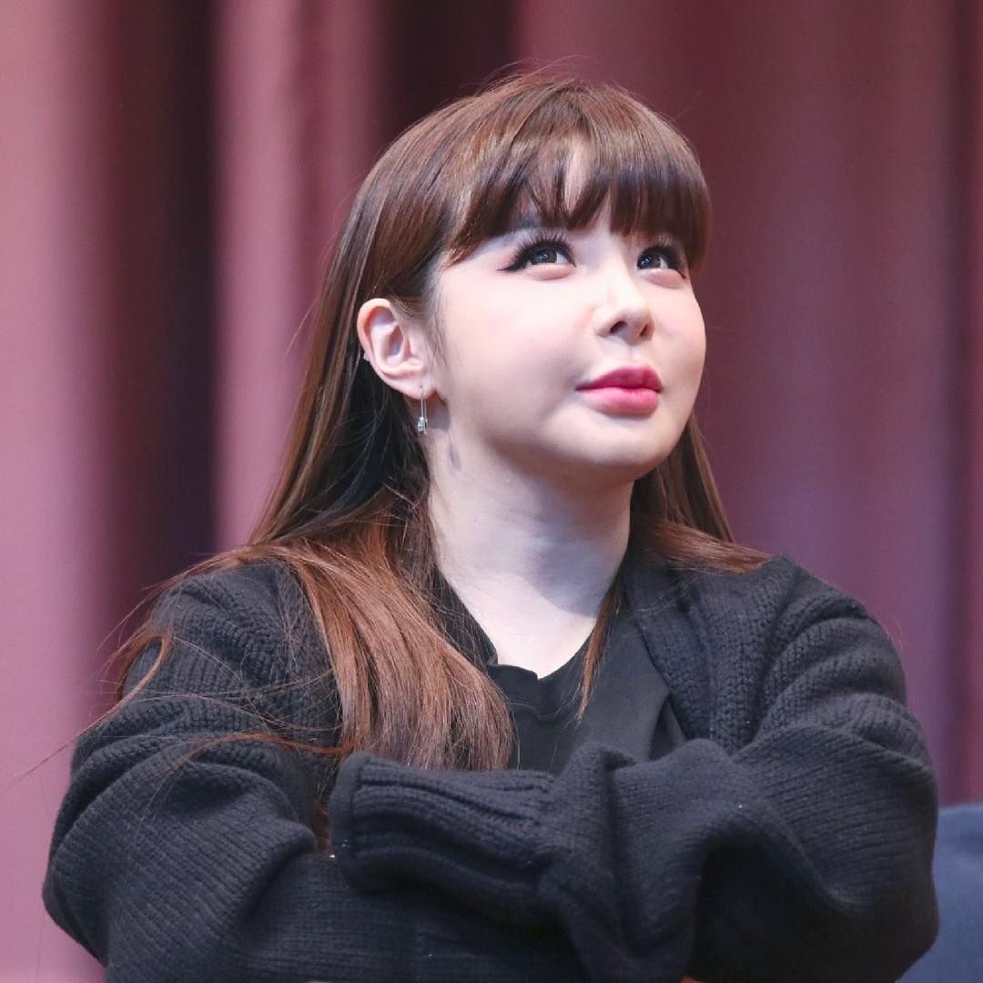 Phau thuat tham my anh 6