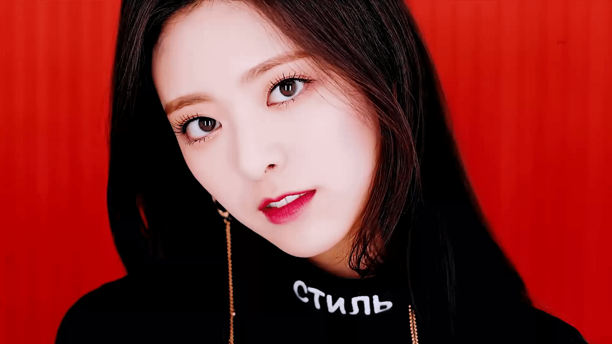 Fancam ky luc cua nu than 16 tuoi o Kpop hinh anh