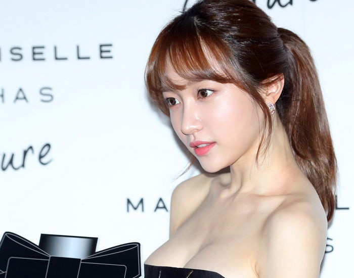 Bi kich cua than tuong Kpop hinh anh