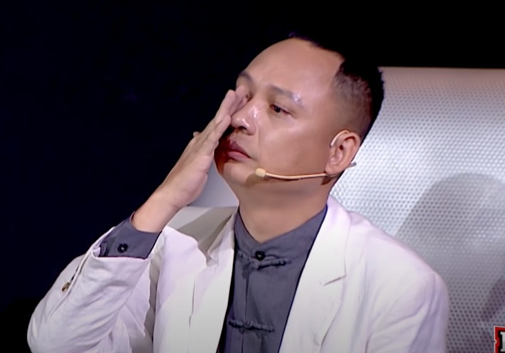 Ca khuc khien Nguyen Hai Phong, Ha Le khoc o The Heroes hinh anh