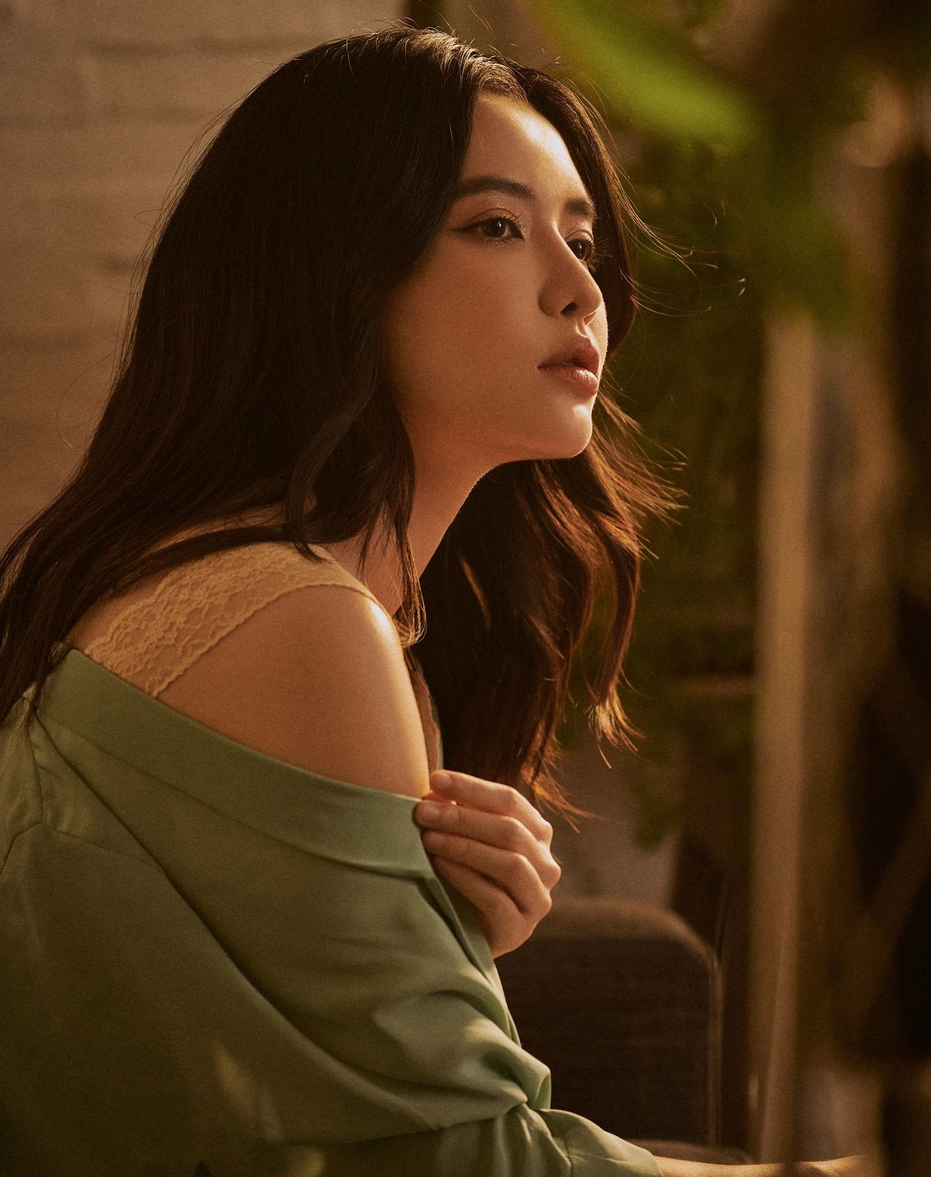 Anh nằm em ru bích phương ảnh 7 Anh nam em ru bich phuong anh 7