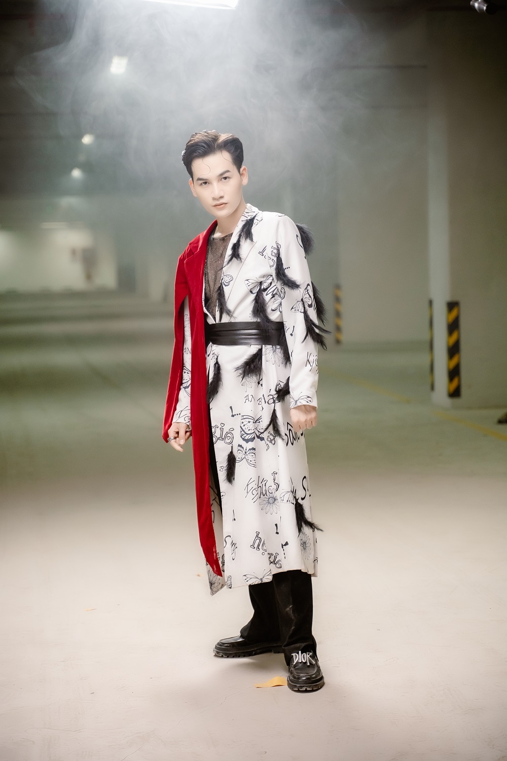 Ali Hoang Duong anh 2