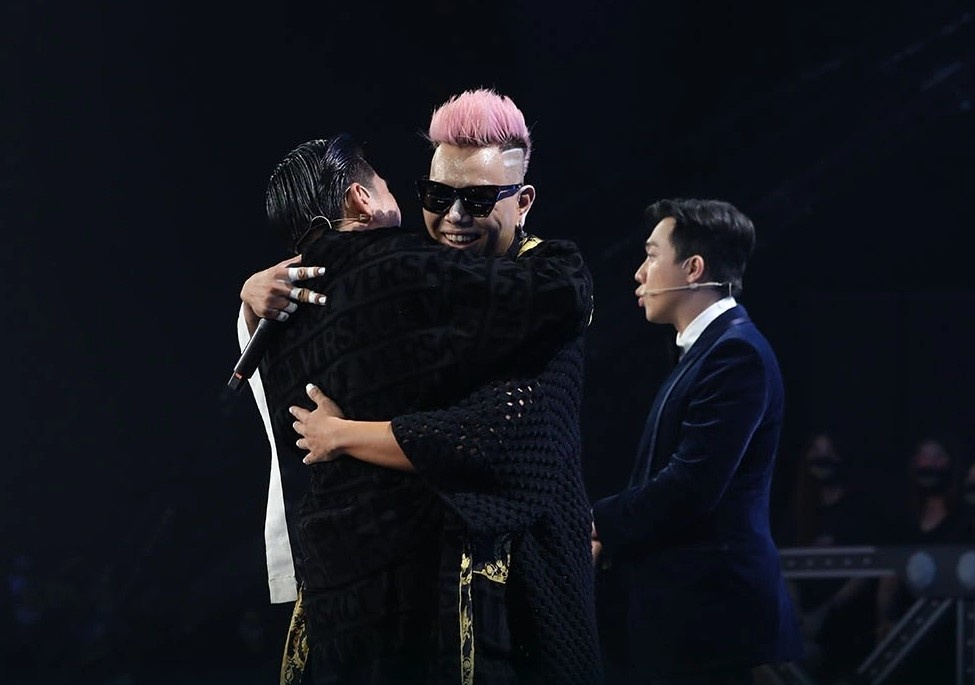 bang A vong but pha rap viet mua hai anh 7