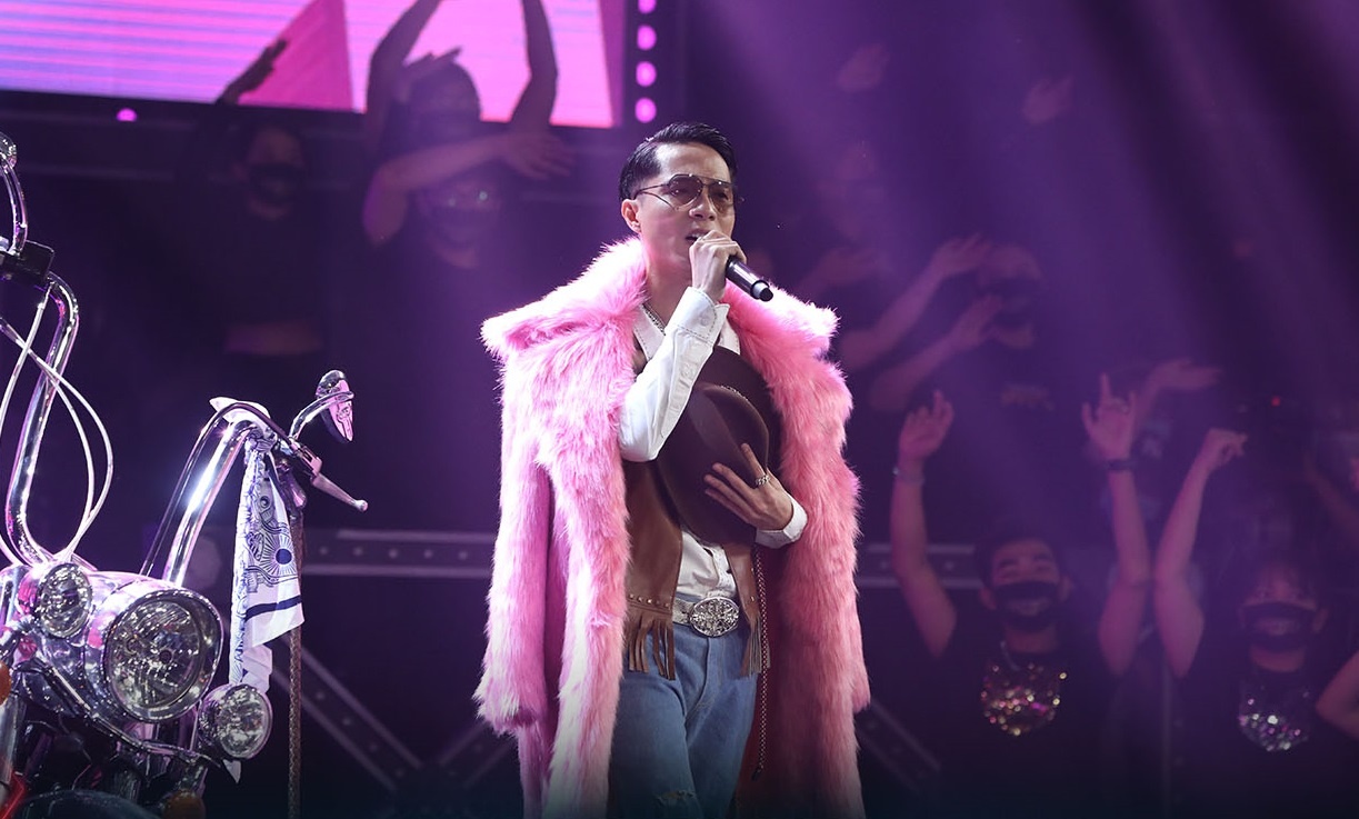 bang A vong but pha rap viet mua hai anh 3