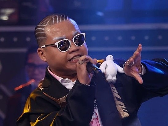 Blacka doi Wowy qua manh o Rap Viet hinh anh